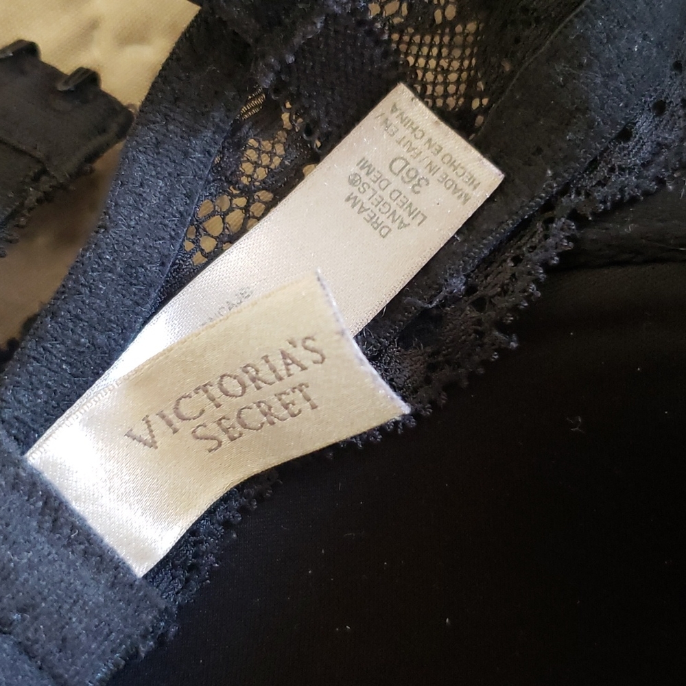 Victoria's Secret Pink and Black Lace Demi Bra - Picture 4 of 9
